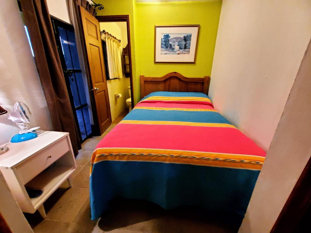 La Casa Grande Bed & Breakfast กัวนาฮัวโต ภายนอก รูปภาพ